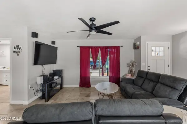 4716 W CHRISTY Drive, Glendale, AZ 85304
