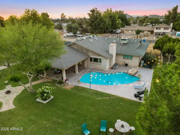 4331 W MONTE CRISTO Avenue, Glendale, AZ 85306
