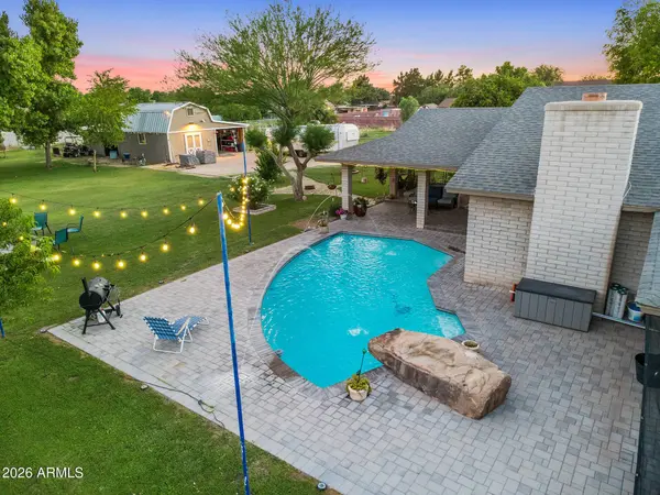 4331 W MONTE CRISTO Avenue, Glendale, AZ 85306
