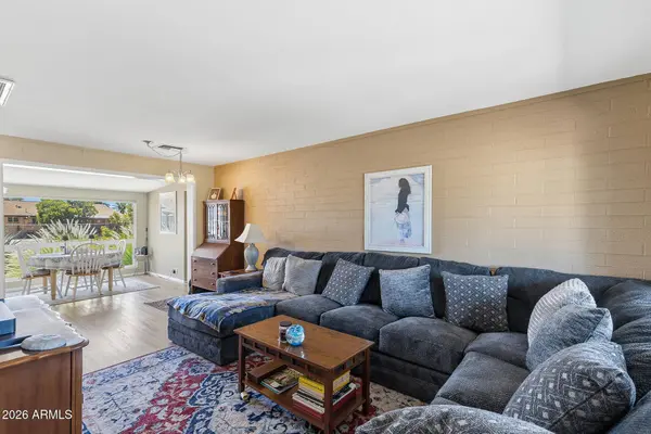 12482 N AUGUSTA Drive, Sun City, AZ 85351
