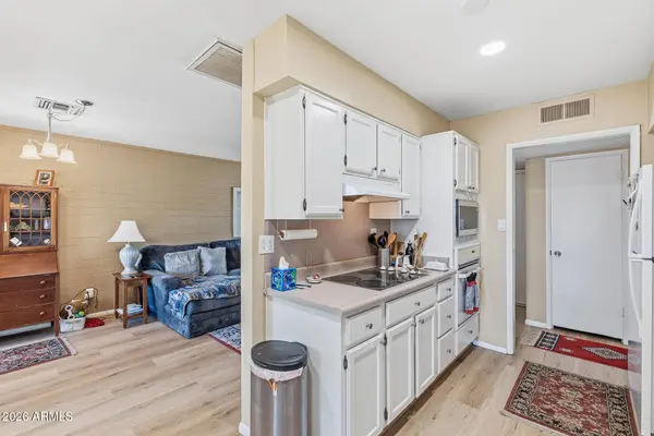12482 N AUGUSTA Drive, Sun City, AZ 85351