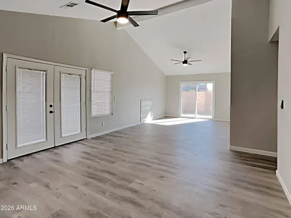 609 S DANYELL Drive, Chandler, AZ 85225