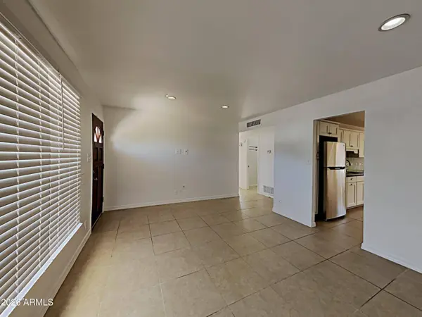 4007 W TUCKEY Lane, Phoenix, AZ 85019