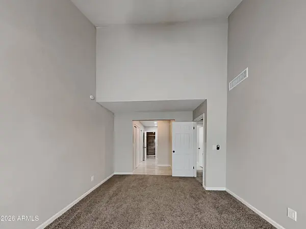 609 S DANYELL Drive, Chandler, AZ 85225