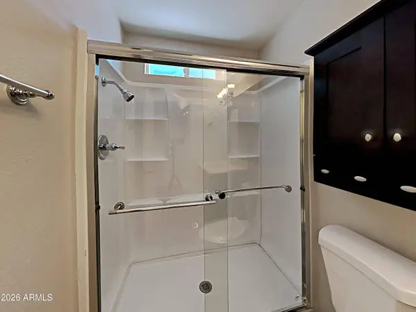 9855 N 56TH Drive, Glendale, AZ 85302