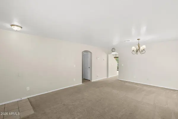 691 E CHRISTOPHER Street, San Tan Valley, AZ 85140