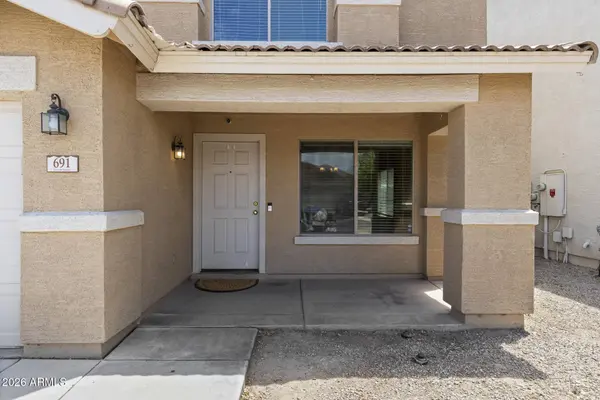 691 E CHRISTOPHER Street, San Tan Valley, AZ 85140