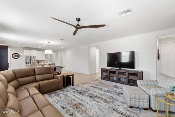 17364 W BENT TREE Drive, Surprise, AZ 85387