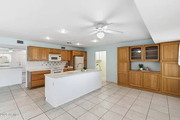 10339 W PRAIRIE HILLS Circle, Sun City, AZ 85351