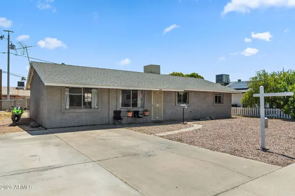 211 W BRINKER Drive, Avondale, AZ 85323