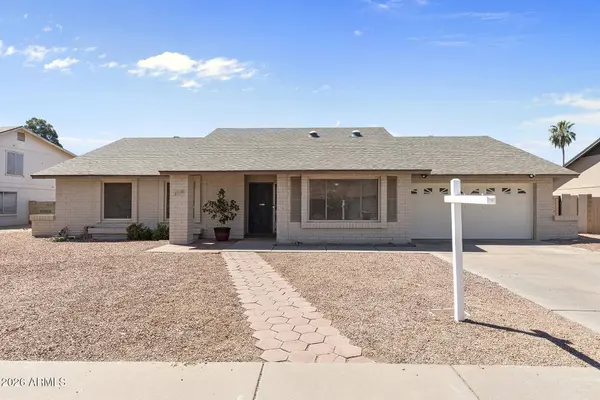 4523 W WAGONER Road, Glendale, AZ 85308