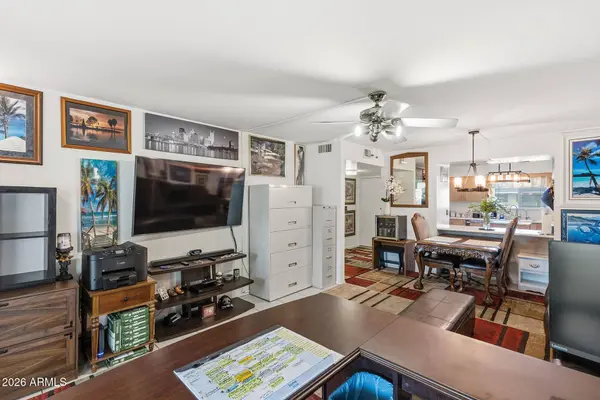 10624 W CLAIR Drive, Sun City, AZ 85351