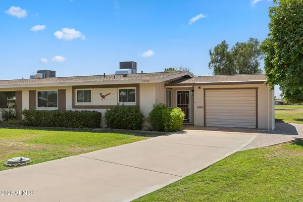 10207 W SNEAD Circle S, Sun City, AZ 85351