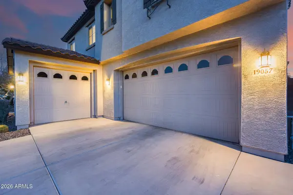 19057 E REINS Road, Queen Creek, AZ 85142