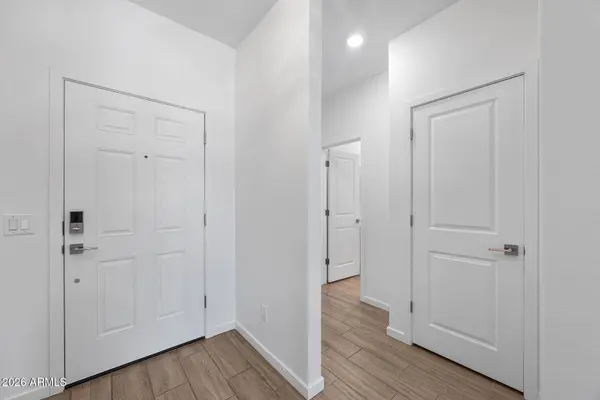 4121 S 67TH Drive, Phoenix, AZ 85043
