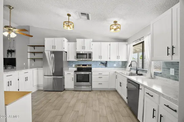 5301 W ASTER Drive, Glendale, AZ 85304