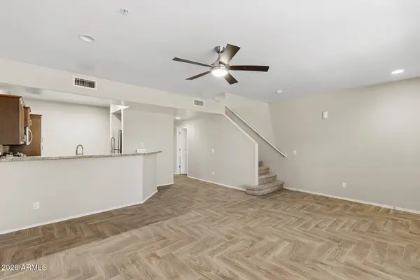 21655 N 36TH Avenue #106, Glendale, AZ 85308