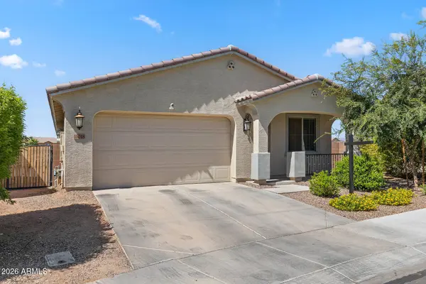 11018 E TESLA Avenue, Mesa, AZ 85212