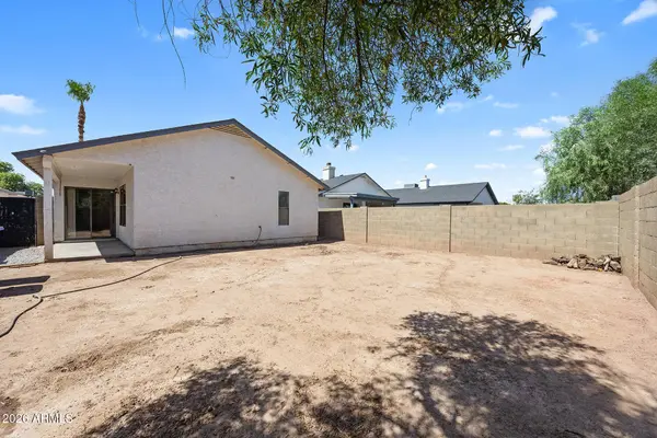 8820 W AMELIA Avenue, Phoenix, AZ 85037