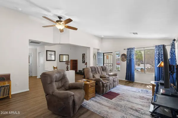 25542 W PIONEER Street, Buckeye, AZ 85326