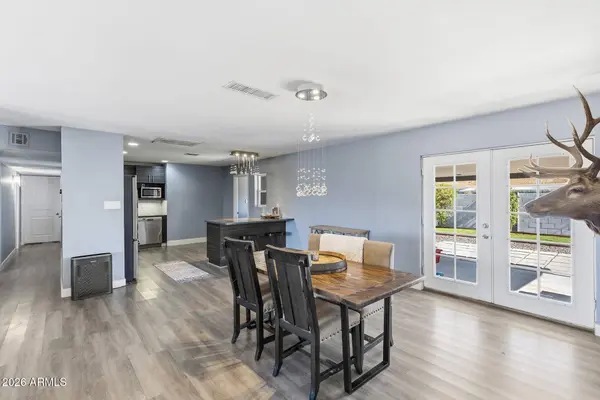 8137 E INDIAN SCHOOL Road, Scottsdale, AZ 85251