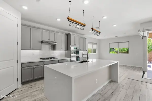 17241 W ALICE Avenue, Waddell, AZ 85355