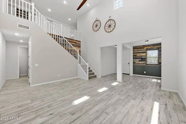 17241 W ALICE Avenue, Waddell, AZ 85355