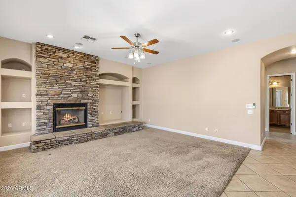 2089 S SAILORS Way, Gilbert, AZ 85295