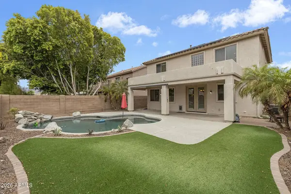 18027 W SUNNYSLOPE Lane, Waddell, AZ 85355
