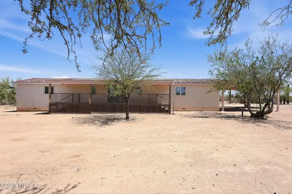 6811 N Guthrie Rd, Tucson, AZ 85743