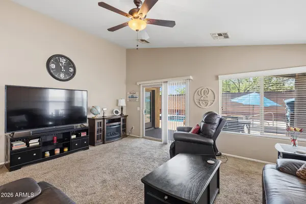 9887 W HARMONY Lane, Peoria, AZ 85382