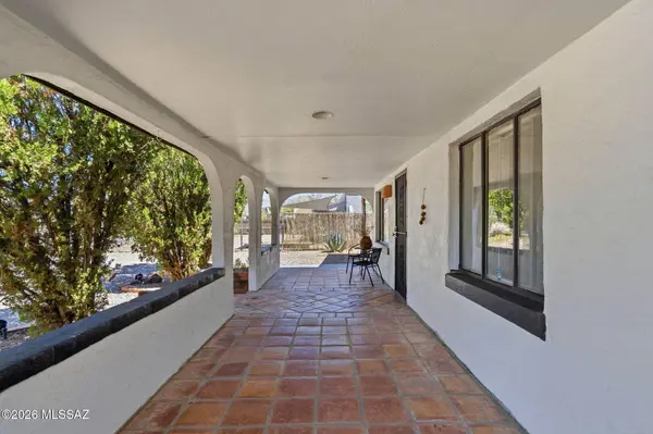 2720 N Columbus Blvd, Tucson, AZ 85712