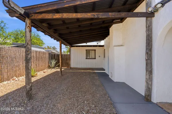 2720 N Columbus Blvd, Tucson, AZ 85712