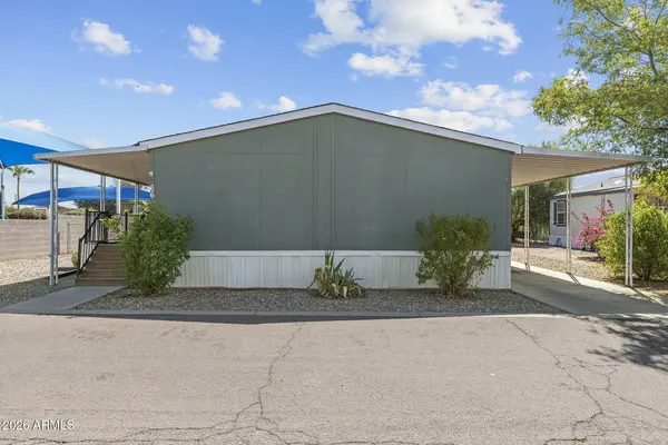 2200 N DELAWARE Drive #66, Apache Junction, AZ 85120