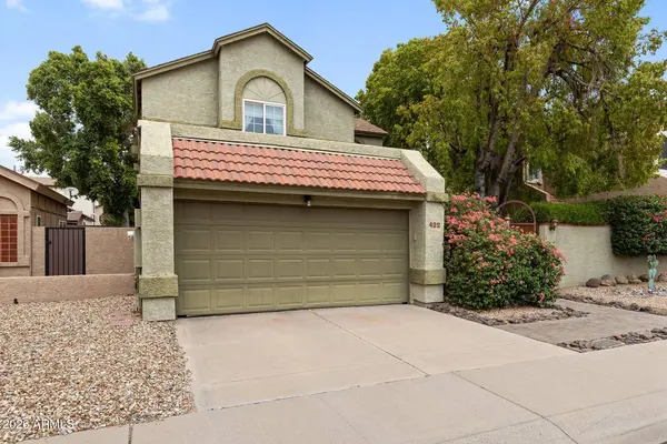 422 E KERRY Lane, Phoenix, AZ 85024