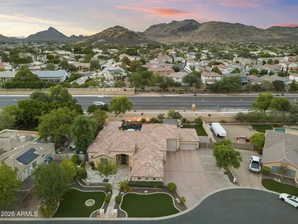 4744 W VILLA LINDA Drive, Glendale, AZ 85310