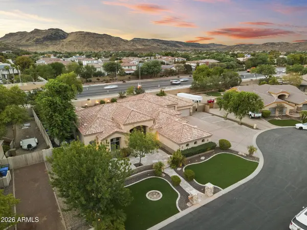 4744 W VILLA LINDA Drive, Glendale, AZ 85310