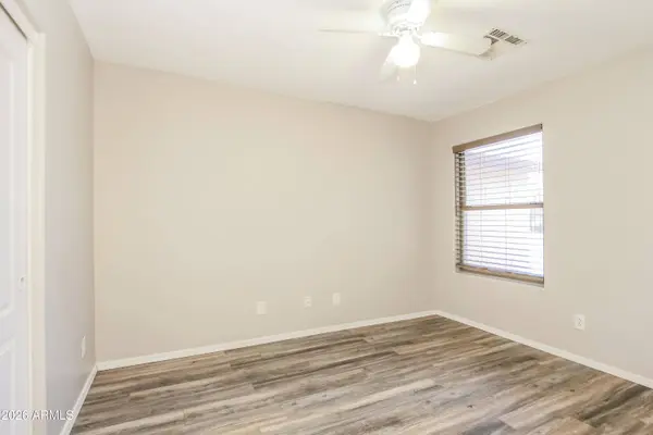 2537 W DARREL Road, Phoenix, AZ 85041