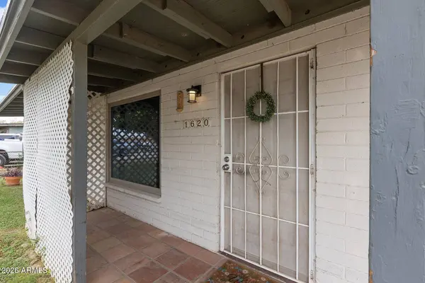 1620 W ROESER Road, Phoenix, AZ 85041