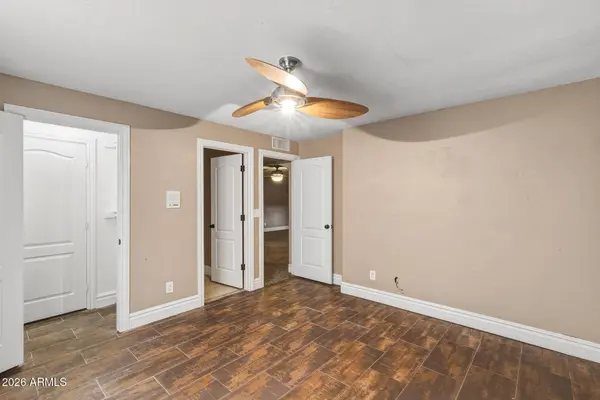 3052 E NORA Street, Mesa, AZ 85213