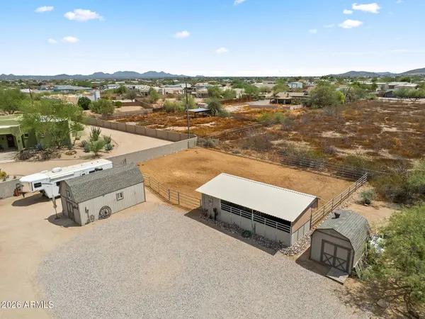 1011 E MADDOCK Road, Phoenix, AZ 85086