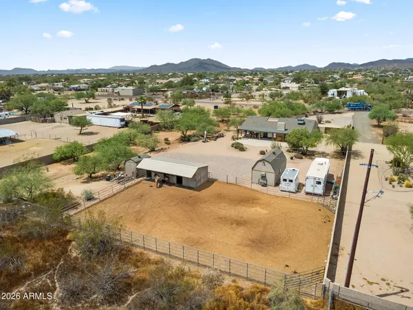 1011 E MADDOCK Road, Phoenix, AZ 85086