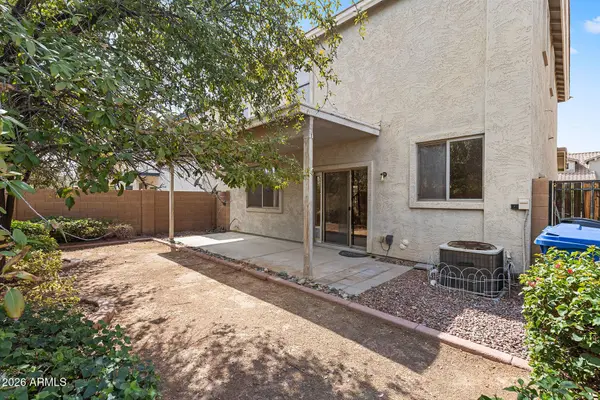 17401 W HOLLAND Lane, Surprise, AZ 85388