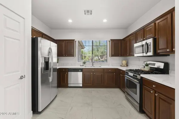 1713 W MORSE Drive, Anthem, AZ 85086
