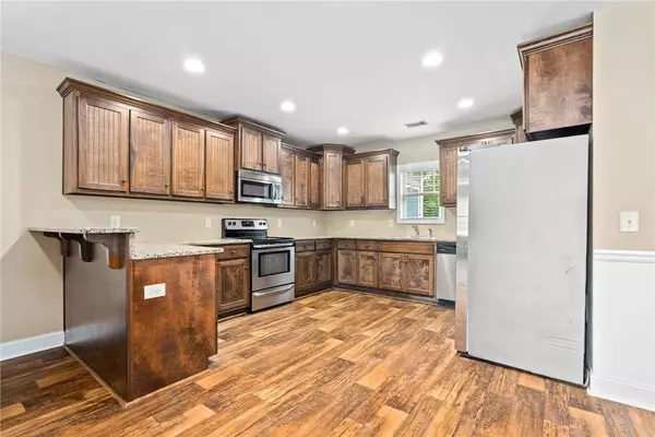 2711 EAST POINTE WAY, Opelika, AL 36804