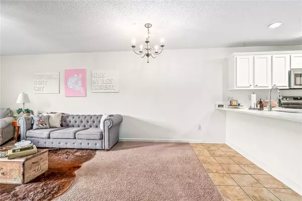 327 N ROSS ST #121, Auburn, AL 36830