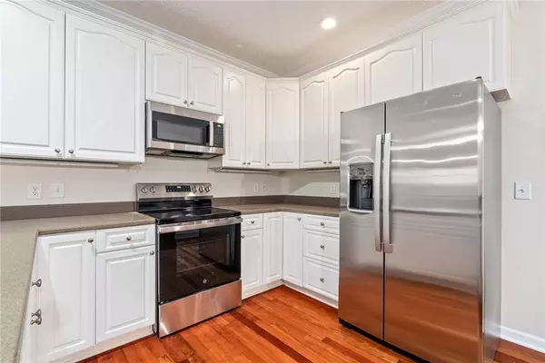 2306 ANDERSON LAKES DR, Opelika, AL 36801