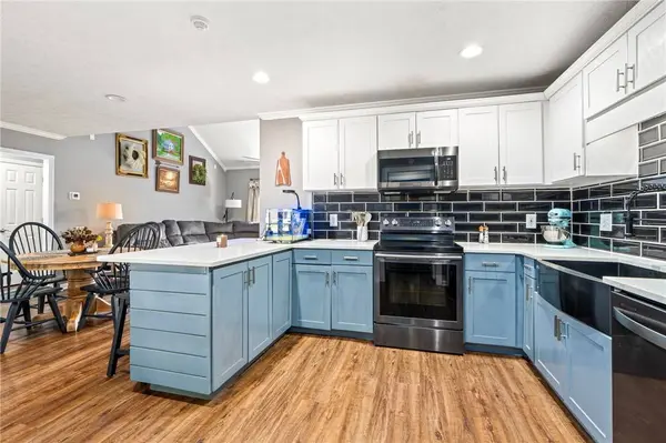 999 PLEASANT AVE, Auburn, AL 36832
