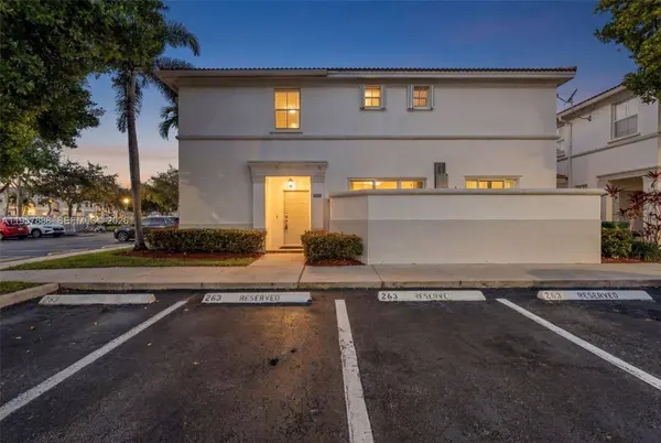 15601 SW 40th St #263, Miramar, FL 33027