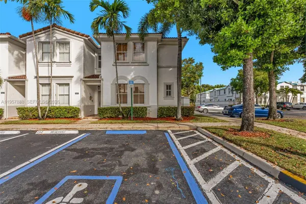 15601 SW 40th St #263, Miramar, FL 33027
